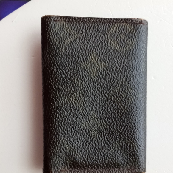 Vintage LV Monogram LOUIS VUITTON 6 Hooks Key Card Case - Picture 4 of 16